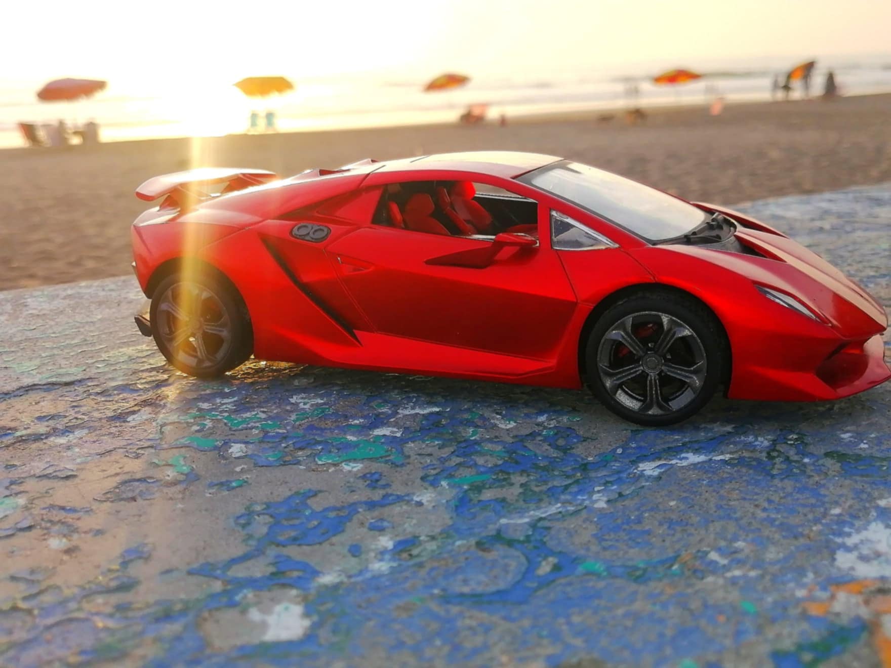 MI PRIMER AUTO A ESCALA